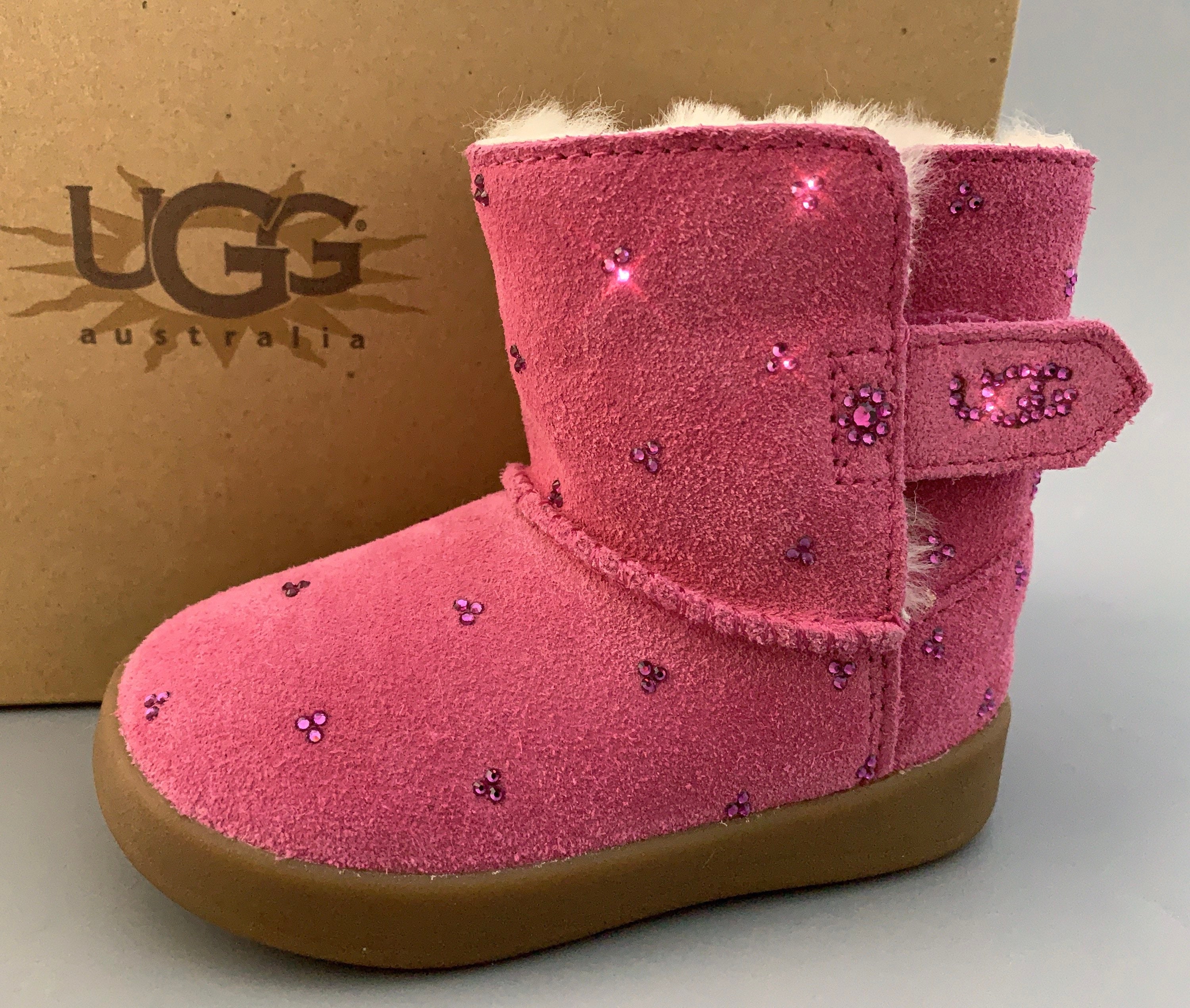 Lv ugg boots Kids • 8-2.5 • - Kallos Belle Personalised