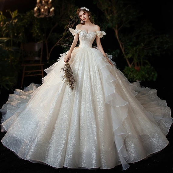 pretty wedding dresses