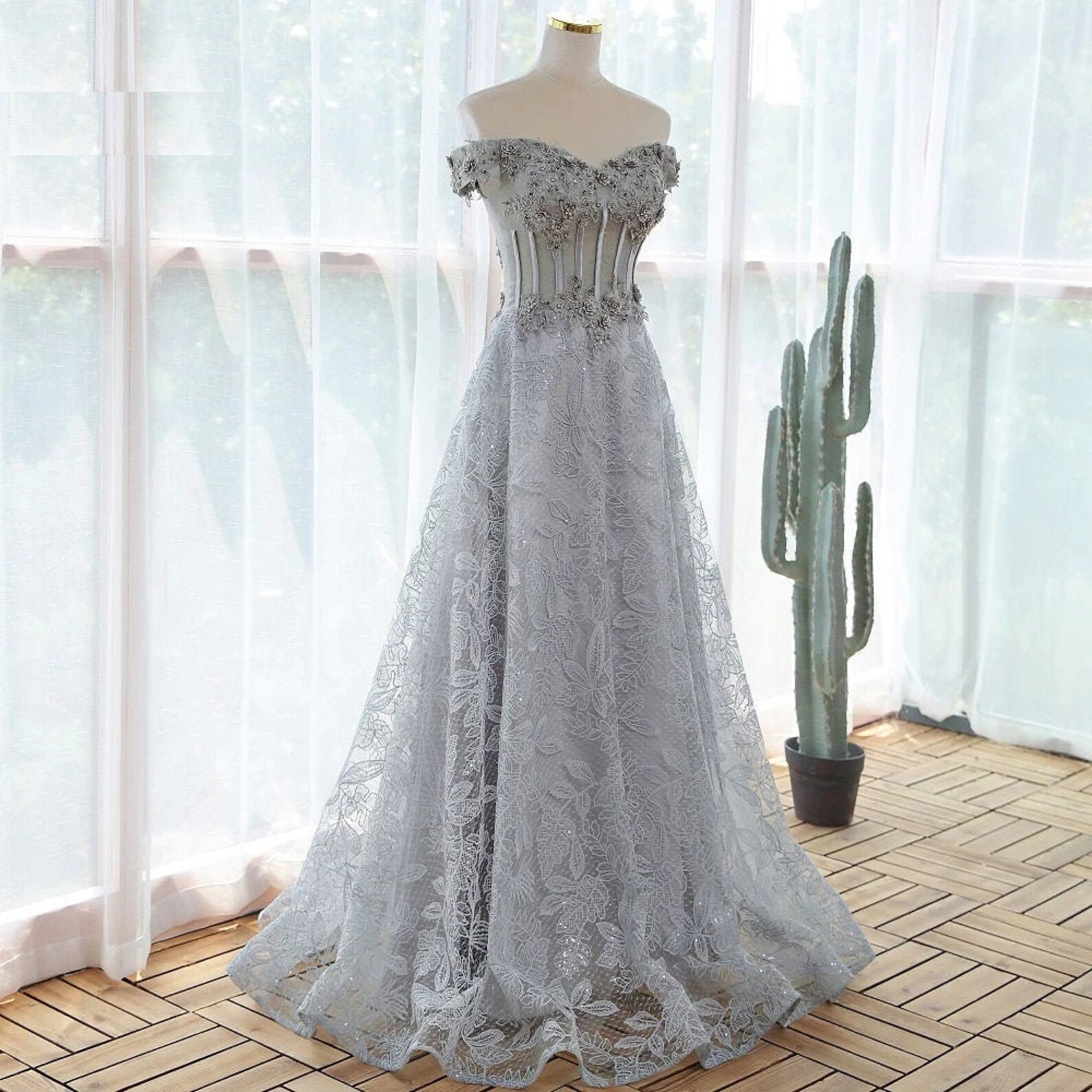 Платье Серое Кружево фото 13