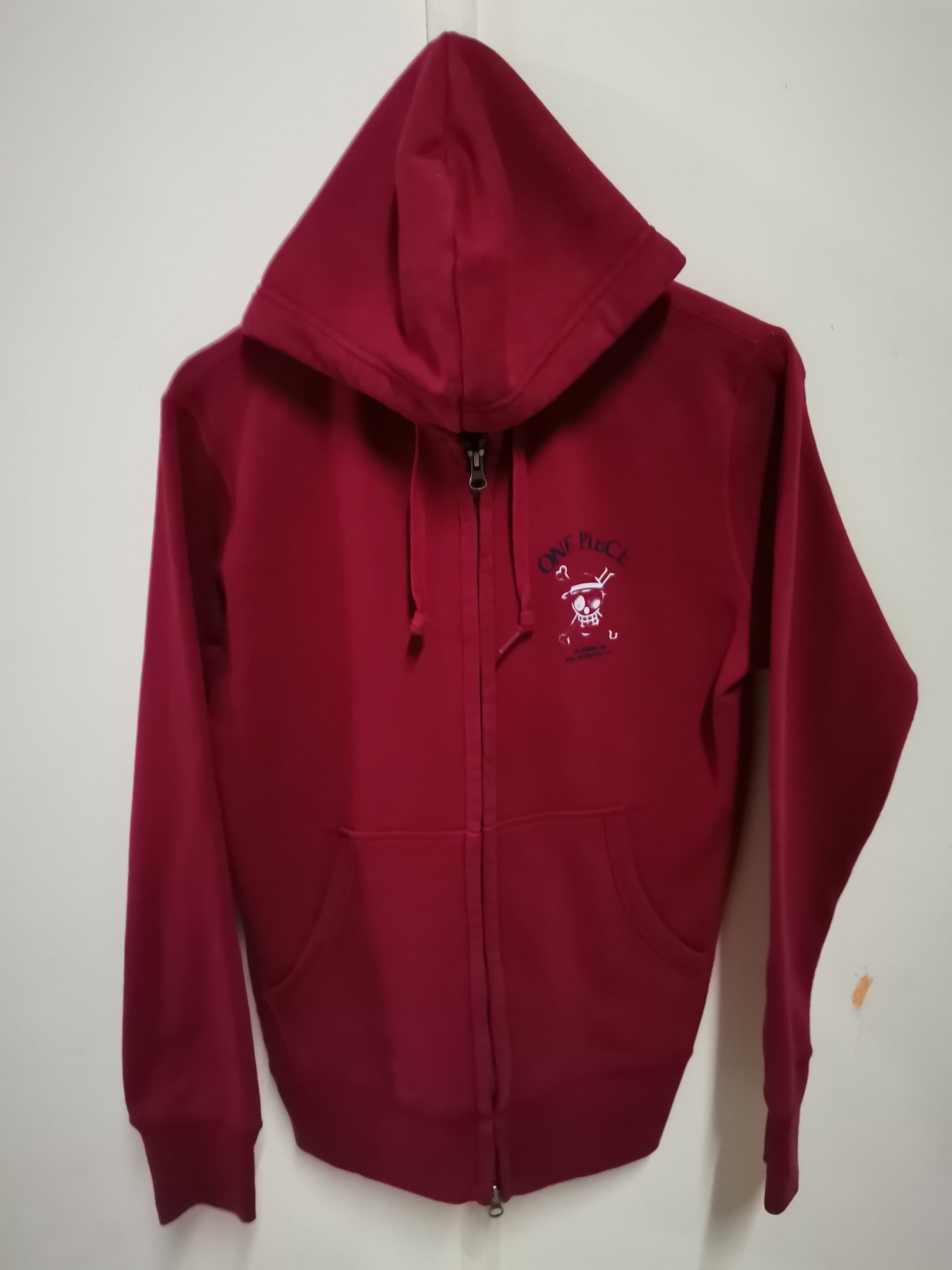 Uniqlo one piece hoodie sales