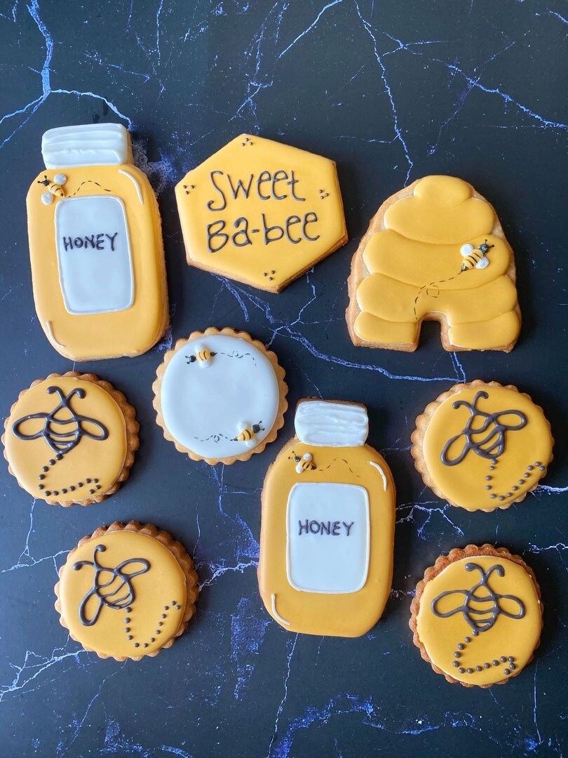 Bumble Bee Baby Shower Cookies Bee Themed Cookies Etsy