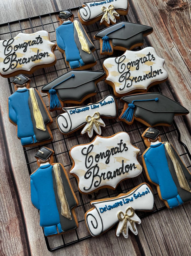 Grad Robe Cookies Graduation Cookies 2026, Graduate - Etsy