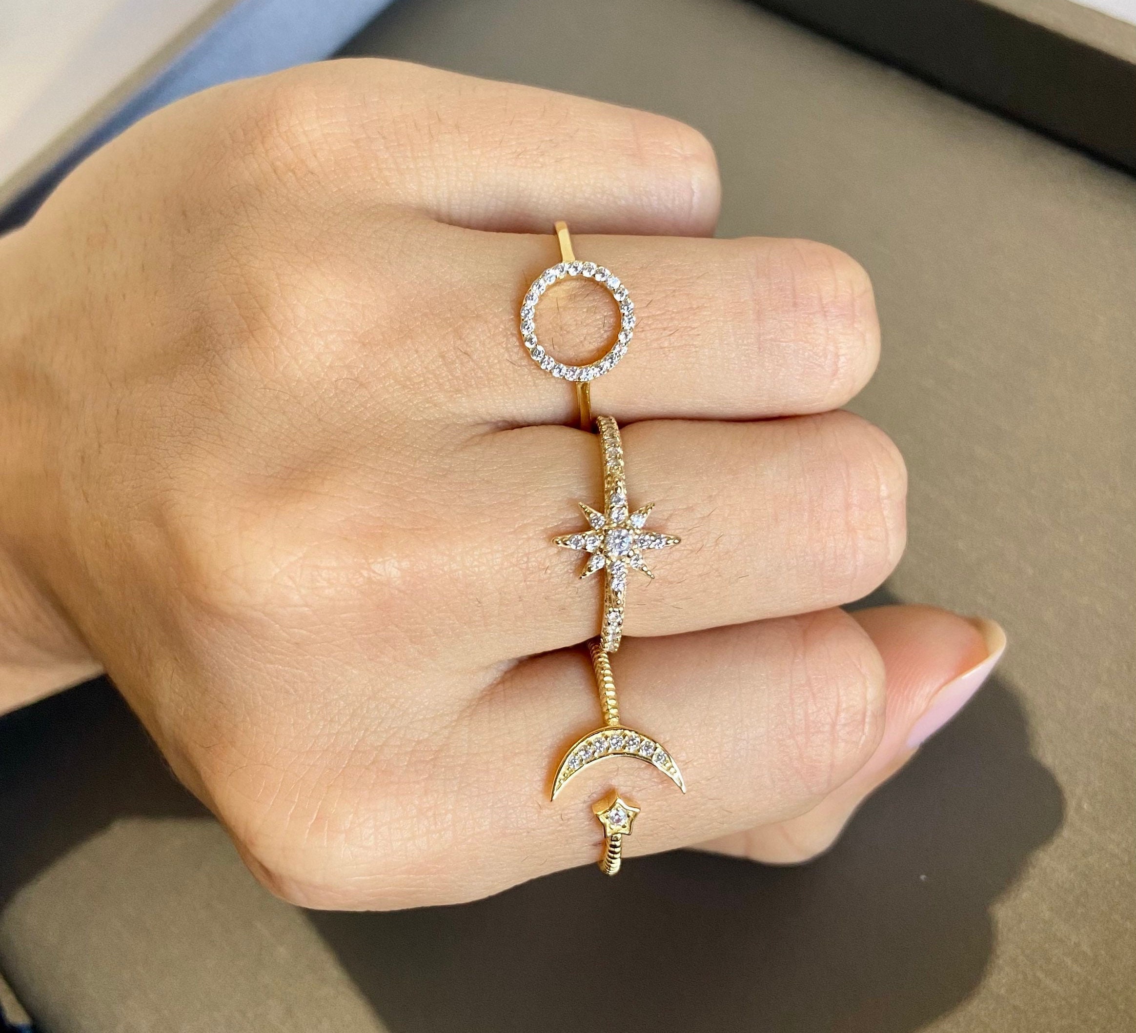 Sterling Silver Crescent Moon Star Ring: Cubic Zirconia