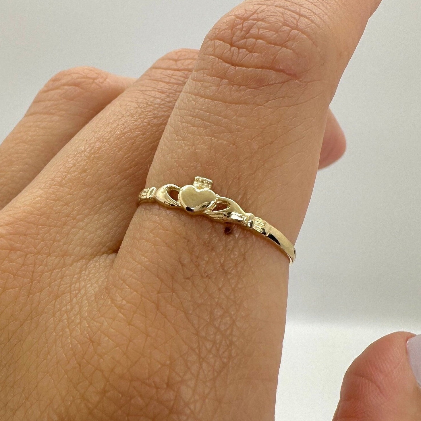 14K Claddagh Stacking Ring, Slim Irish Love Ring, Dainty Friendship Ring, Hands and Heart Ring, Gift for Women, Anniversary Gift
