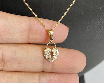 ネックレス・ペンダント Volume Heart Pendant Necklace #5741 14K Mini Heart Charm Necklace, Tiny Heart Pendant, Key to My