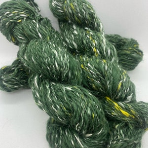 Arum Lily hand spun pure wool yarn
