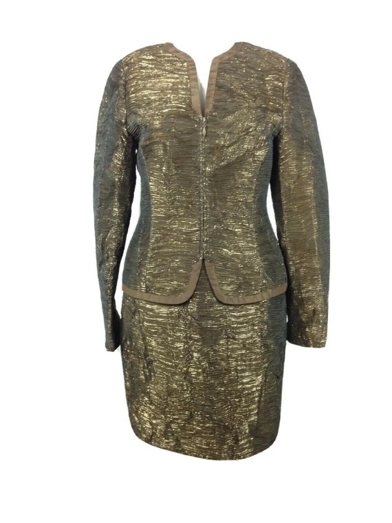 Carlisle Textured Metallic Gold Crepe Skirt Suit S
