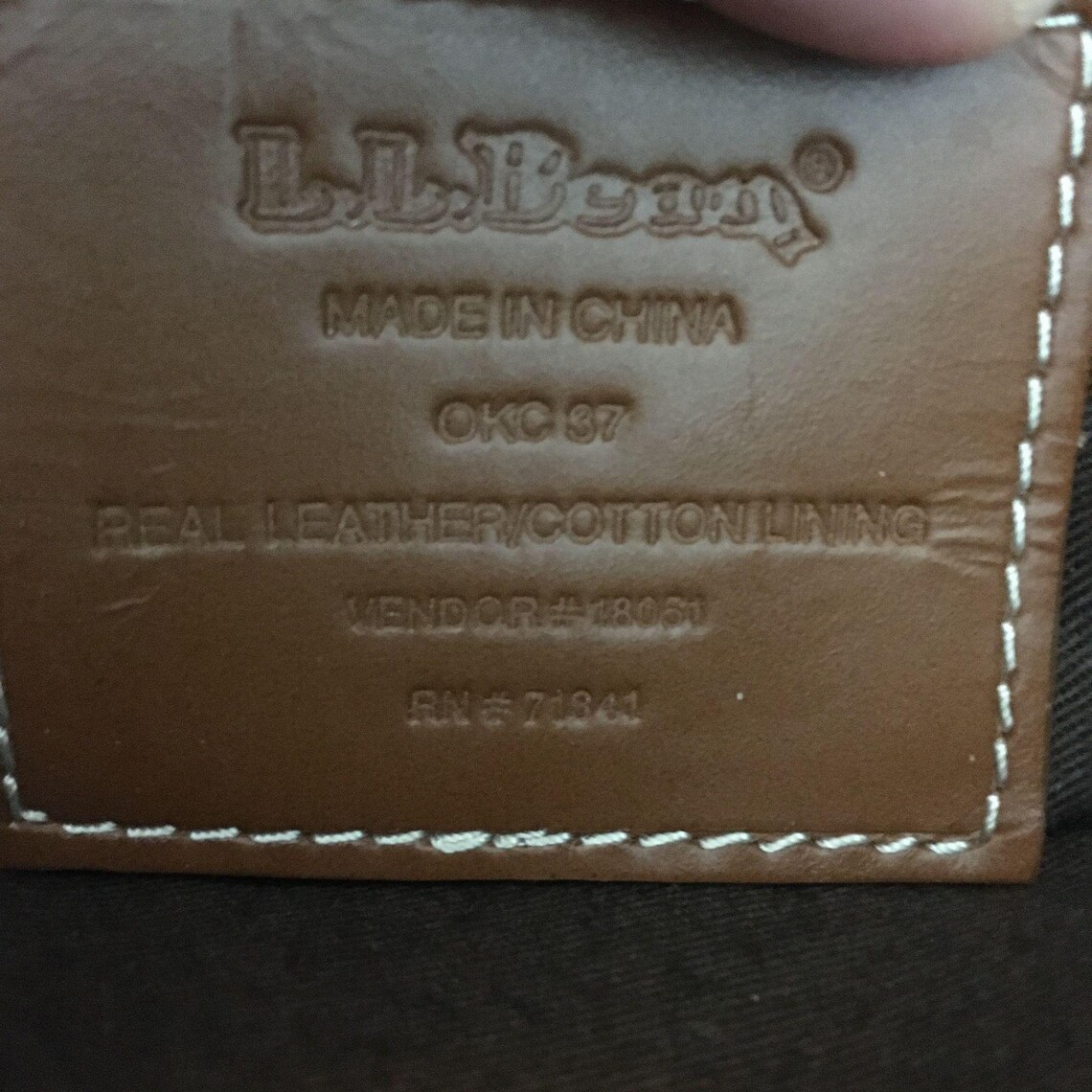 L.L. Bean Vintage 1980s Tan Leather Envelope Crossbody Bag