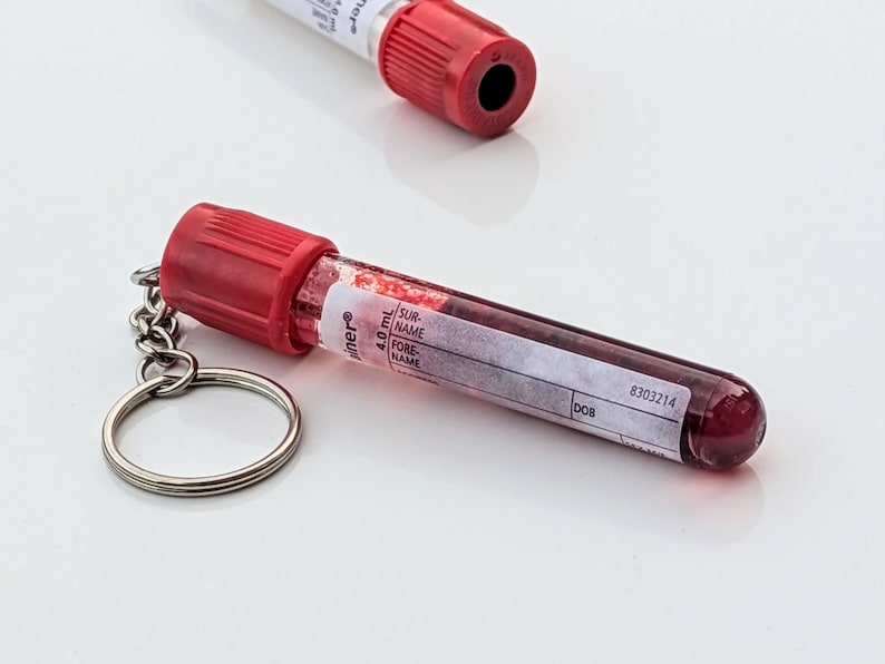Phlebotomist Keychain, Blood Vial, Gift for Nurse, Vacutainer Keyring ...