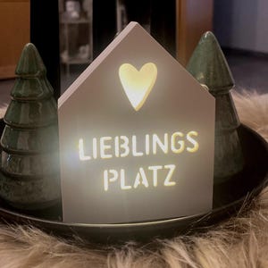Beleuchtetes dekohaus