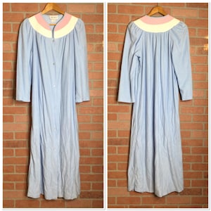 Vintage Lady Ronte Pastel Blue Snap Front Long Nightgown Robe Size M
