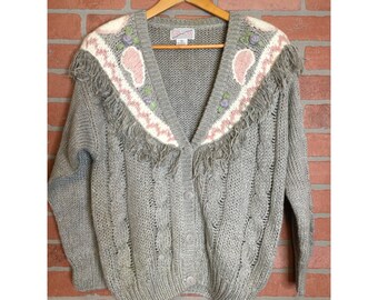 Vintage 3D Knit Sweater Cardigan V Neck Fringe Paisley Design Size M