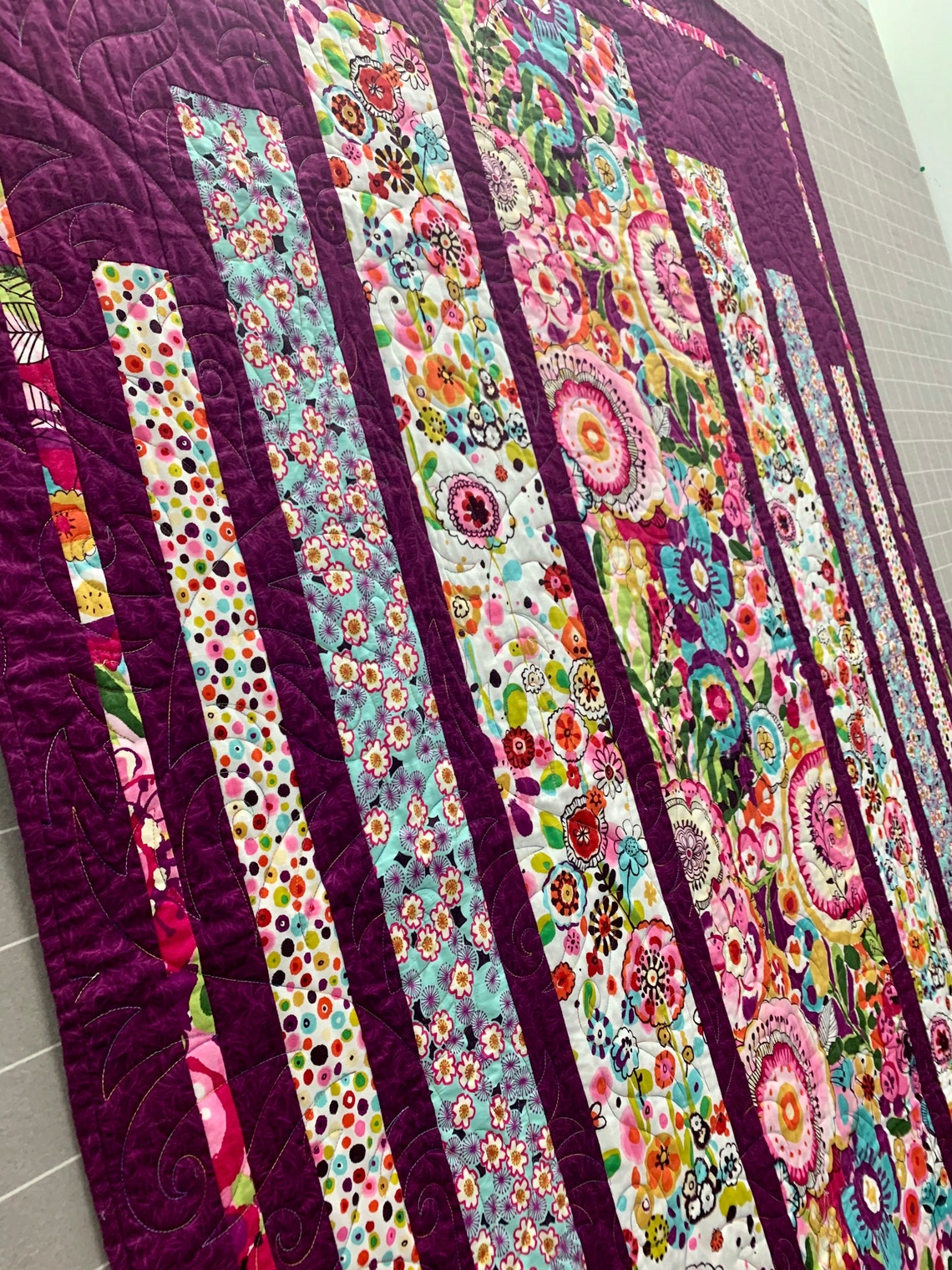Beautiful Pink & Purple Throw Quilt A Shenandoah pattern par Etsy