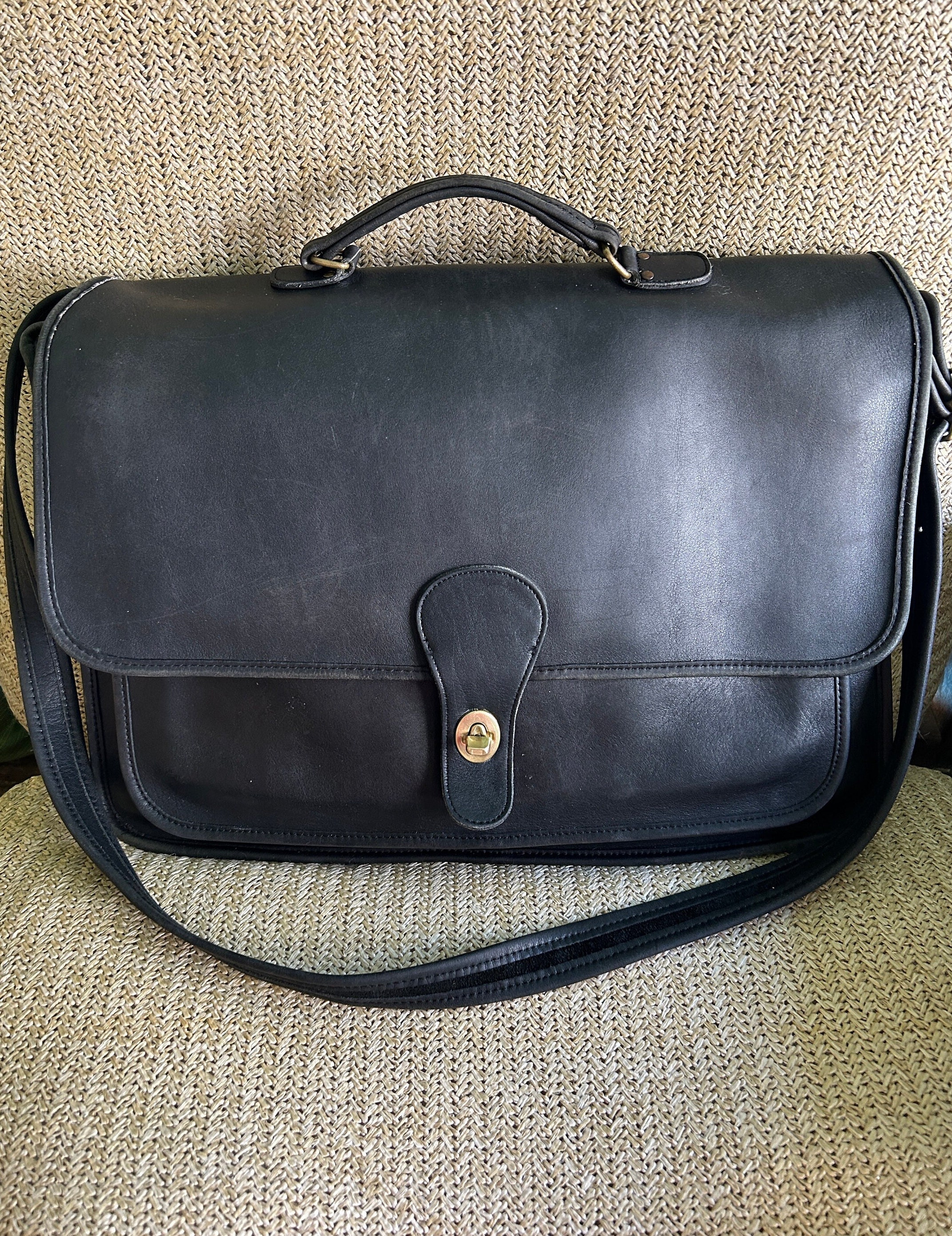 Coach Designer Briefcase Computer Laptop Bag authentic unisex Leather