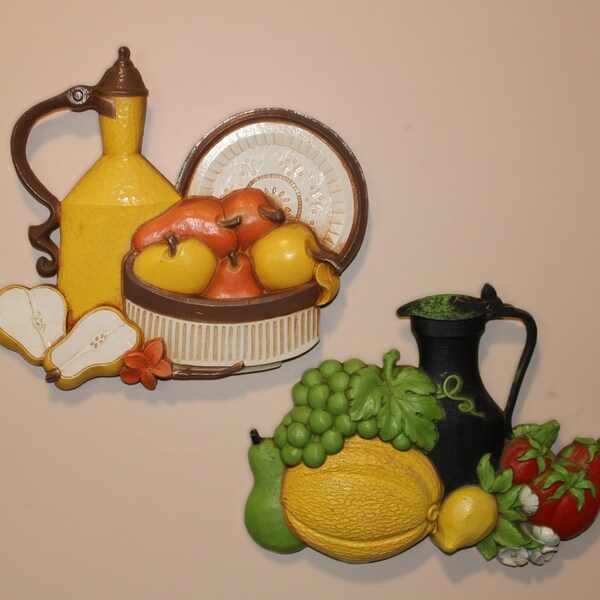 Vintage Syroco Homco  Dart Kitchen Wall Hanging Decor - Set of 2 - Fruit and Vegetables 1970's Syroco Kitchen Wall Hangings