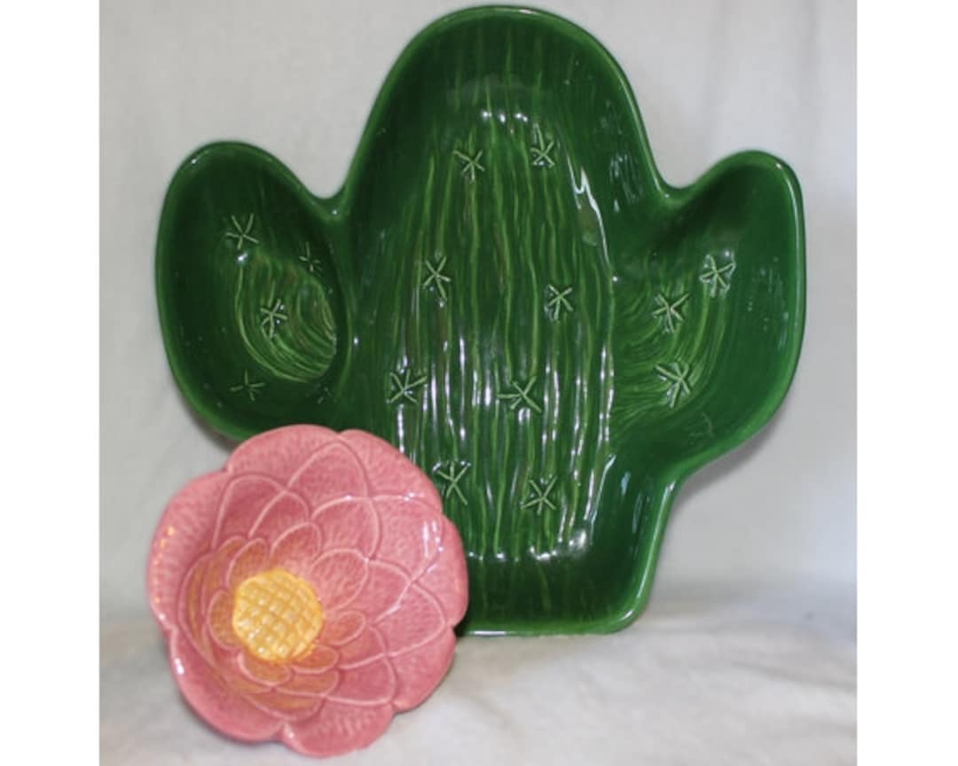 Vintage Treasure Craft Ceramic Dip and Chip Green Cactus Chip and Pink