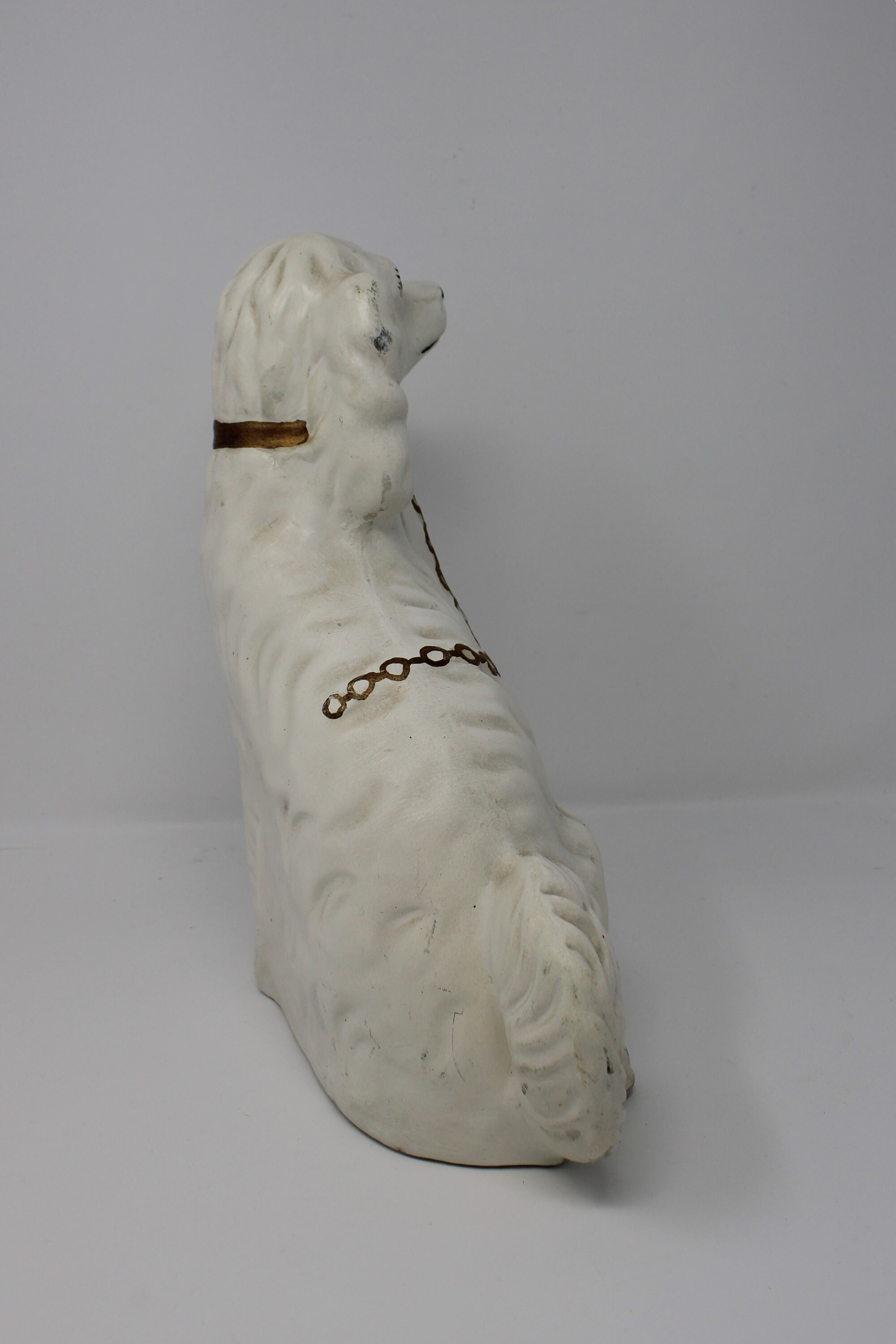 ANCIEN PETIT CHIEN beagle en porcelaine marque MO couronné dog EUR 32