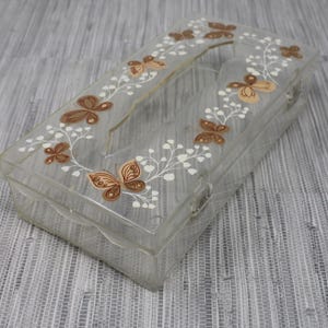 Vintage Clear Plastic Butterfly Tissue Box Cover - Hanging Tissue Box Holder - MCM Butterfly Floral Tissue Holder