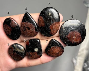 Echter Rubin-Herbst-Erstklassiger Qualität 100% natürlicher Rubin-Herbst-Cabochon-loser Edelstein für die Herstellung von Schmuck B-122