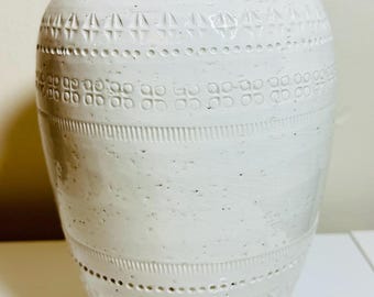 Vintage Bitossi Pottery Vase – Handcrafted Ceramic Art Vase With