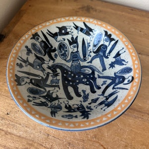 Vintage Modernist Heraldic Medieval Traditional Chinese Ceramic Delft Small Size Bowl