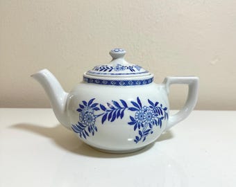Vintage Sterling China ACO USA Blue White Floral Teapot | Vintage Floral Tea Pot | Cottagecore Kitchen Decor | Collectible Tea Ware