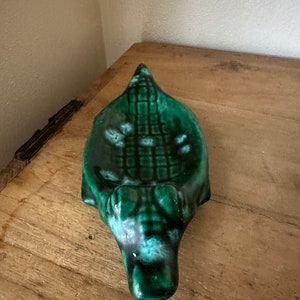 Vintage MCM Mid Century Green Glaze Ceramic Alligator Trinket Dish