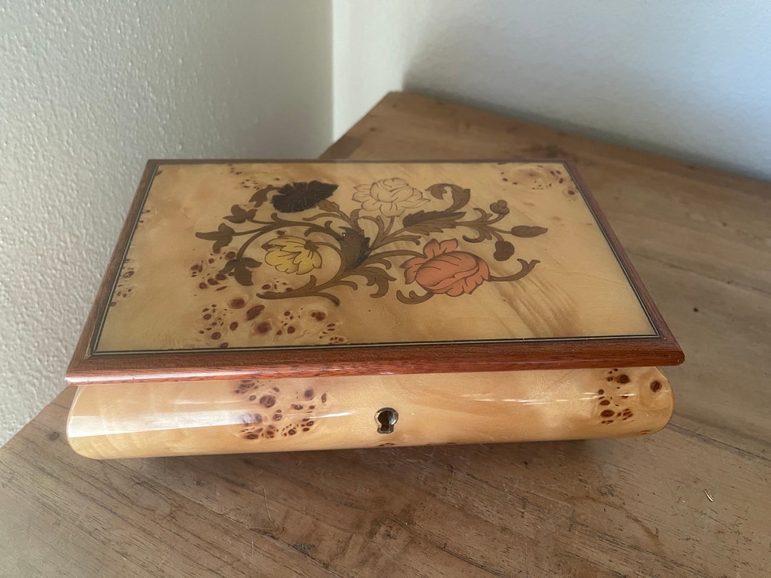 Vintage Reuge Jewelry Music Box Marquetry Sorrento Style Walnut Wood