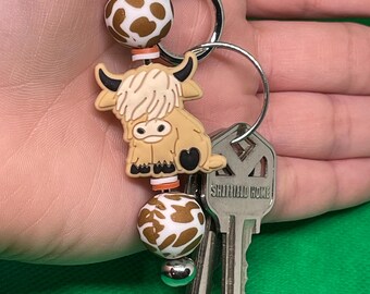 Highland cow keychain