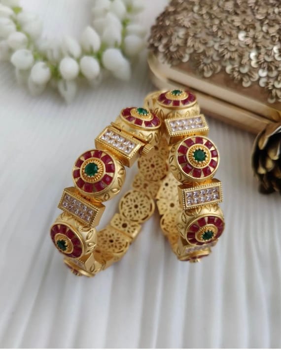 Buy Mansiyaorange Four Gold Plated Kundan Bangles For Women Online at Best  Prices in India - JioMart.