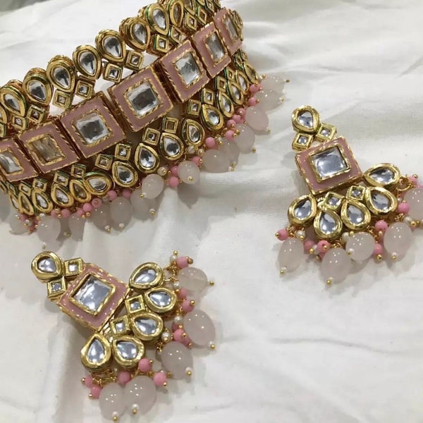 Indian handmade kundan choker set in pastel pink and white/ pastel pink Kundan bridal necklace set/ pink sabyasachi inspired choker set/