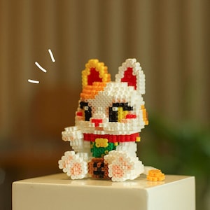 DIY Fortune Cat 3D Perler Bead Pattern Tutorial