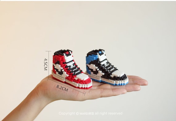 espacio Cap marzo DIY Nike Air Jordan Sneakers 3D Perler Bead Pattern Tutorial - Etsy España