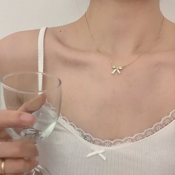 ribbon tie women