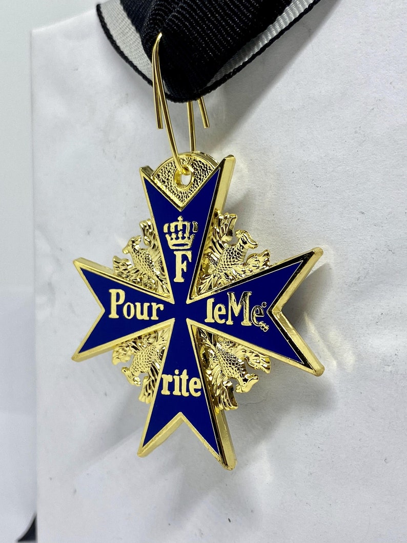 pour-le-m-rite-order-of-merit-verdienstorden-medal-prussian