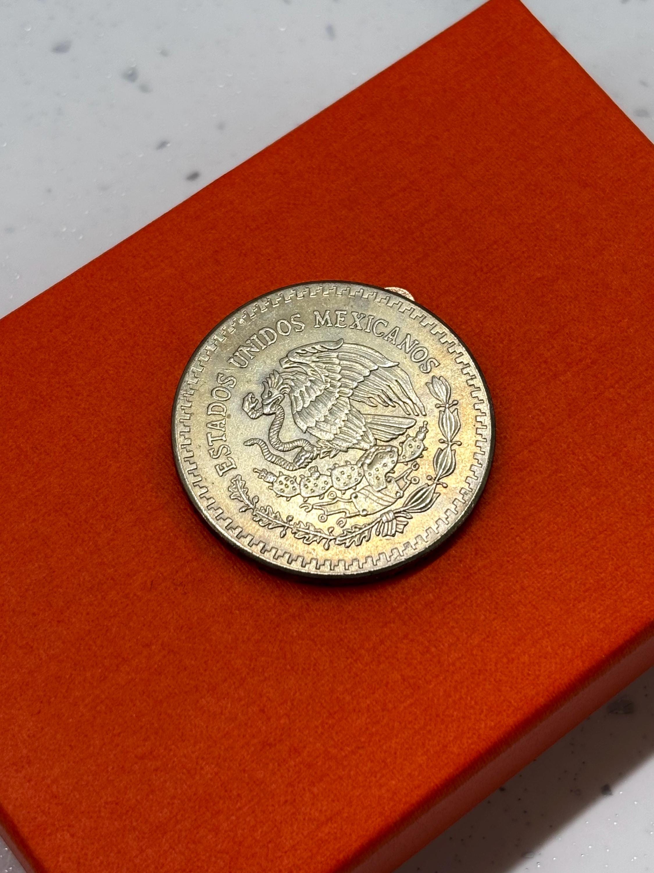 メキシコ リベルタッド 1オンサ 銀メッキコイン 1982年再鋳造記念
