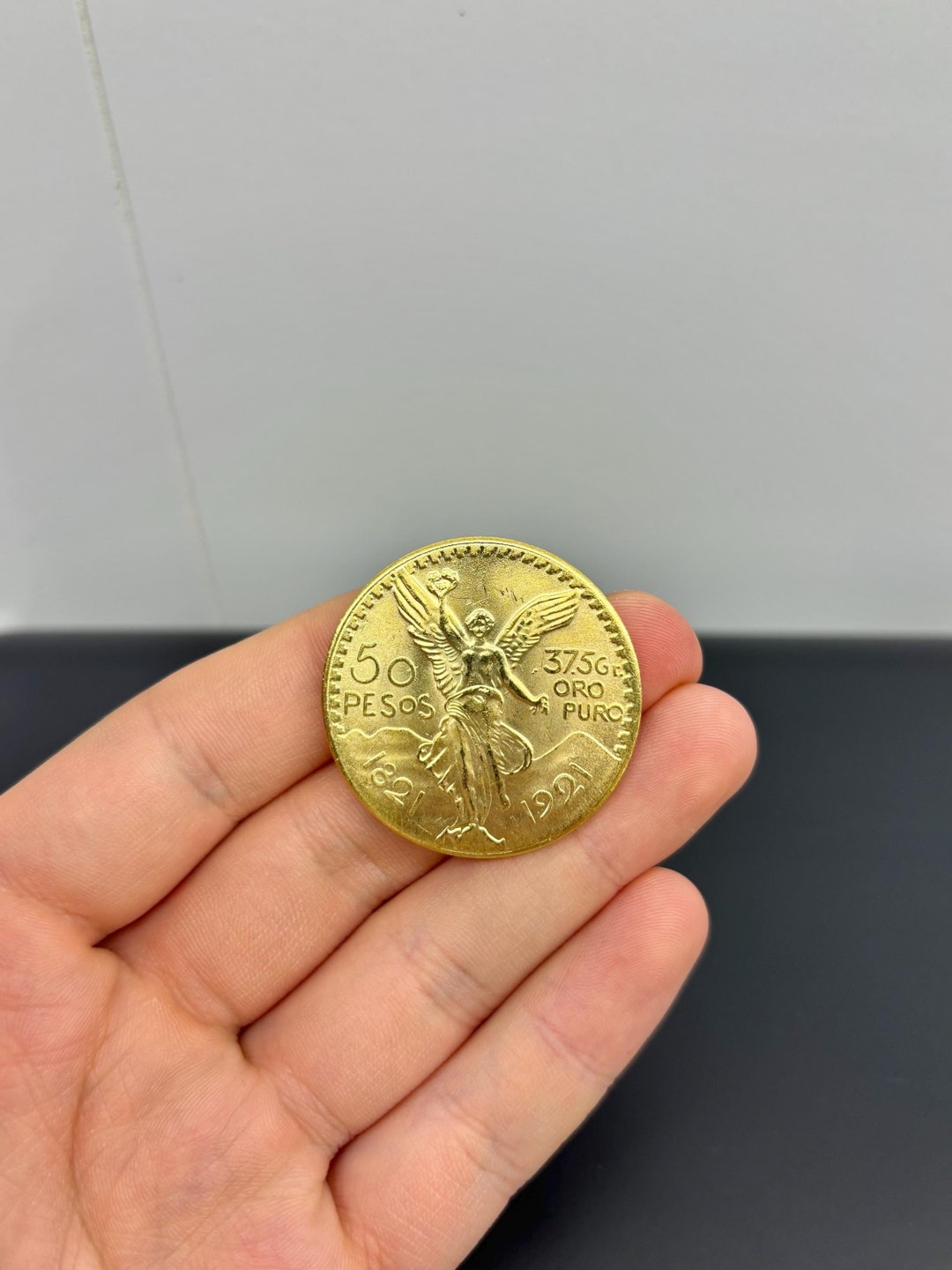 Moneda de 50 Pesos 1821 moneda chapada en oro Centenario RÉPLICA
