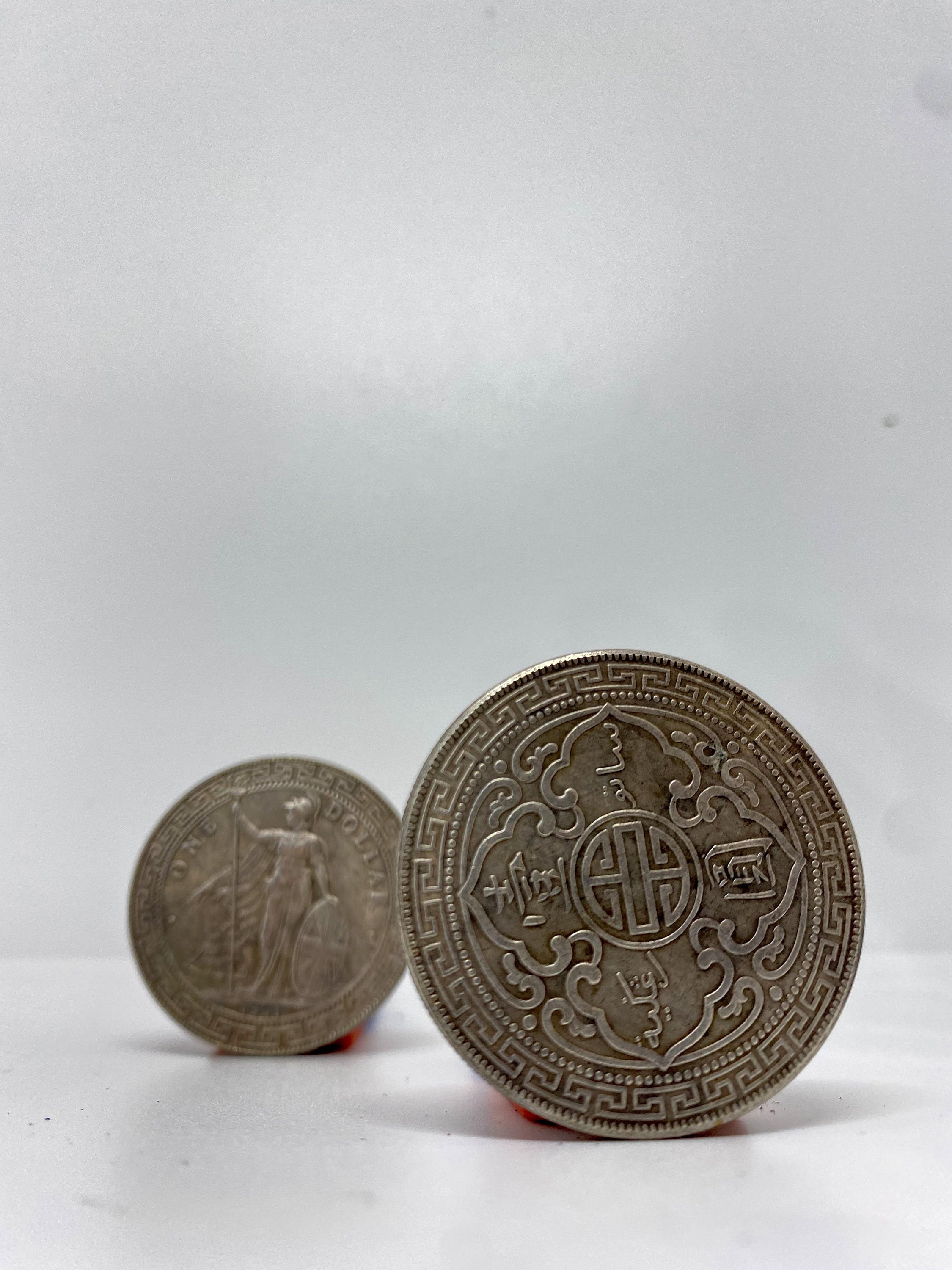 1香港ドル硬貨 1911年 英国貿易ドル 銀メッキ コインレプリカ 非磁性