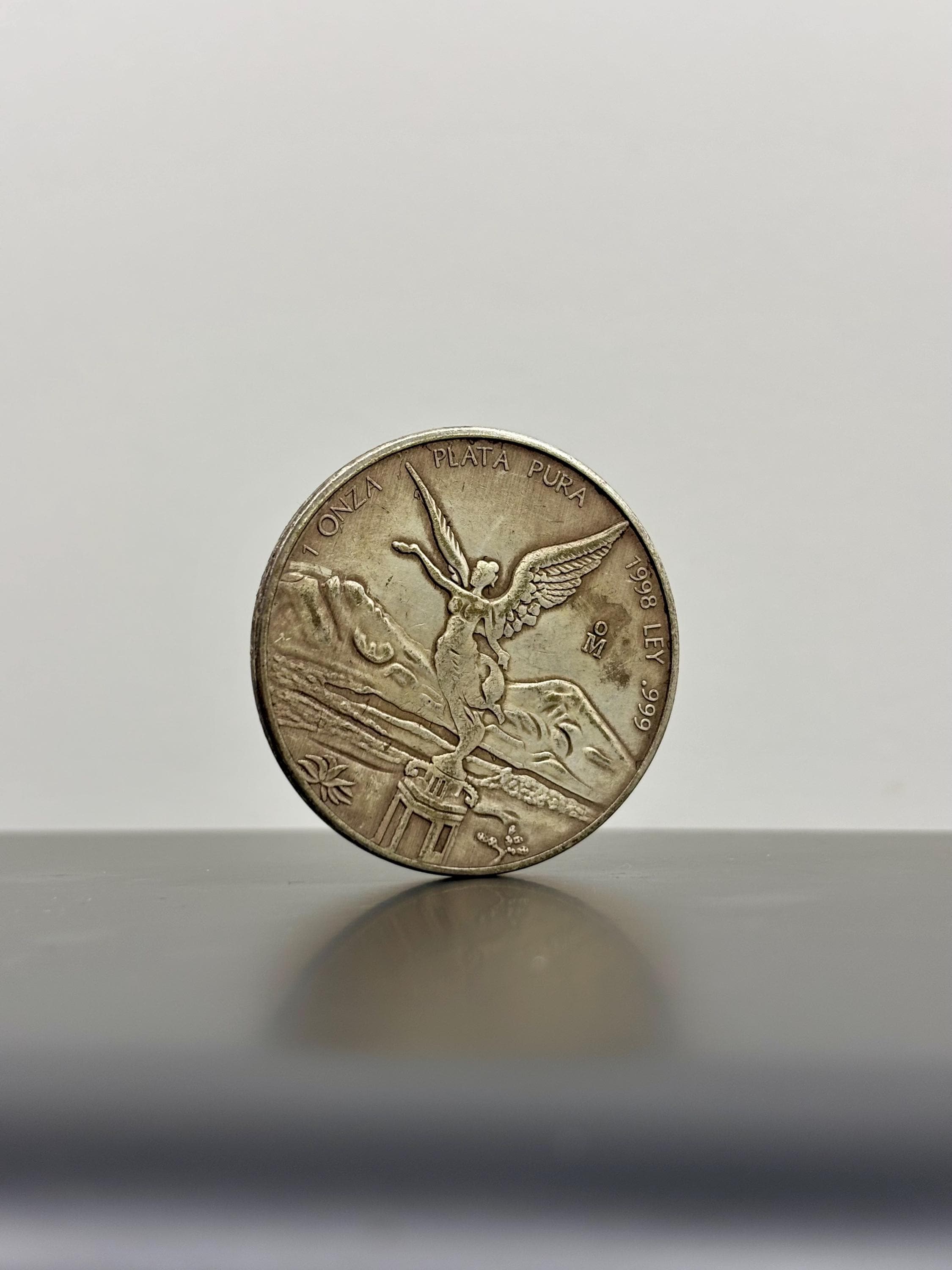 1998年再鋳造銀メッキリベルタッドコイン – 象徴的なメキシコの