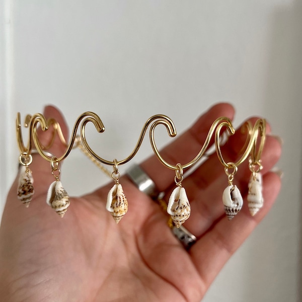 PREORDER* golden waves with dangly shells adjustable choker