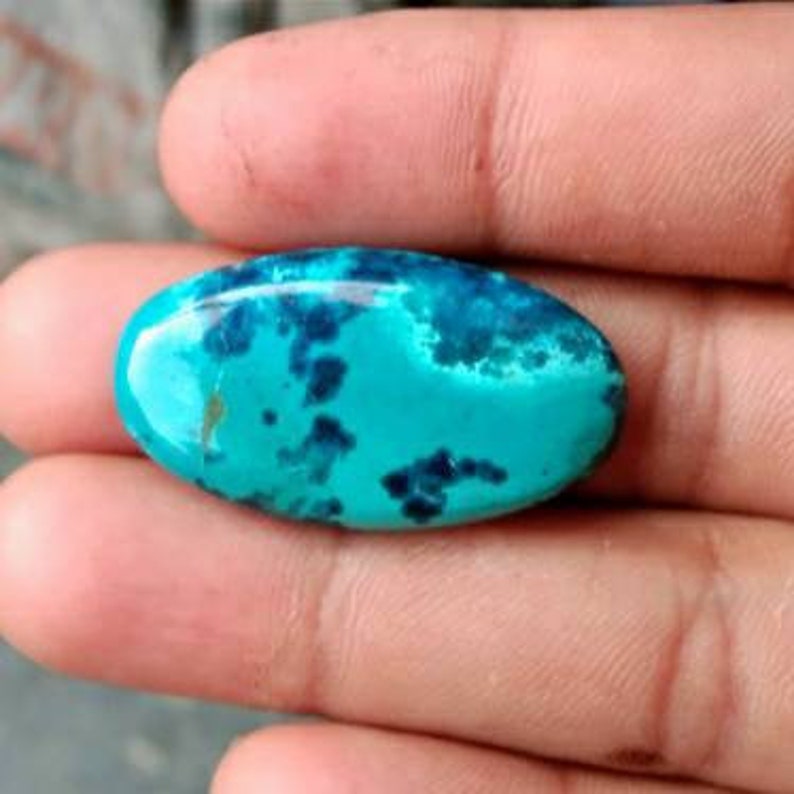 Natural shattukite cabochone 34x19mm.34.80cts...1140