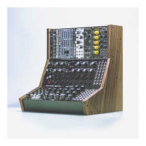 Moog Synthesizer Mount (3-tier) in Solid Walnut (for DFAM, Mother-32, 60hp Eurorack, Subharmonicon)