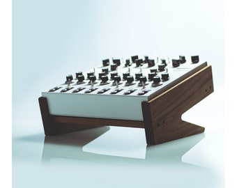 SOMA Labs Lyra8 Synth Cradle Stand in Solid Walnut (Decksaver Compatible)