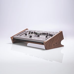 Walnut Roland Boutique Synthesizer Stand: JU-06a, SE-02, JD-08 and more
