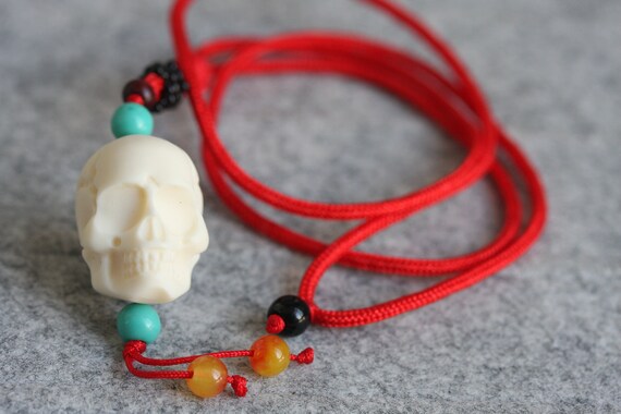 Hand Carved Tagua Nut Skull Necklace /Vegetable Ivory Jewellery/Amulet Jewellery/ Meditation Necklace/ Yoga Jewellery /Halloween Jewellery