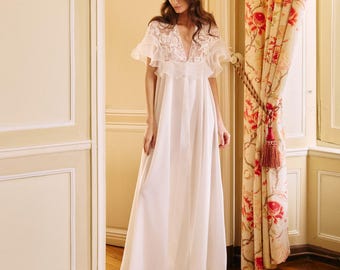 Sheer Bridal Robe Lace – Boudoir Dress, Wedding Getting Ready Robe, Women’s Honeymoon Lingerie, Lace Bridal Lingerie Dressing Gown