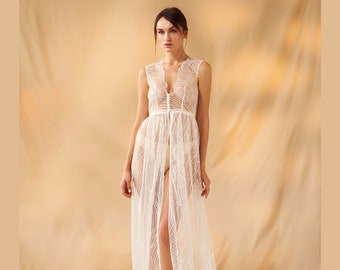 Transparent, Brudklänning med öppen rygg, Transparent morgonrock, Boudoir brudklänning, Lång brudmorgonrock i spets, boho brudklänning, enkel klänning, Brudmorgonrock, Brud