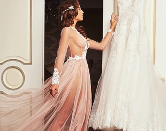 Ivory Bridal Robe for Bride, Long Ivory Boudoir Dress, Lace Bride Gown, Tulle Robe for Maternity Photo Shoot