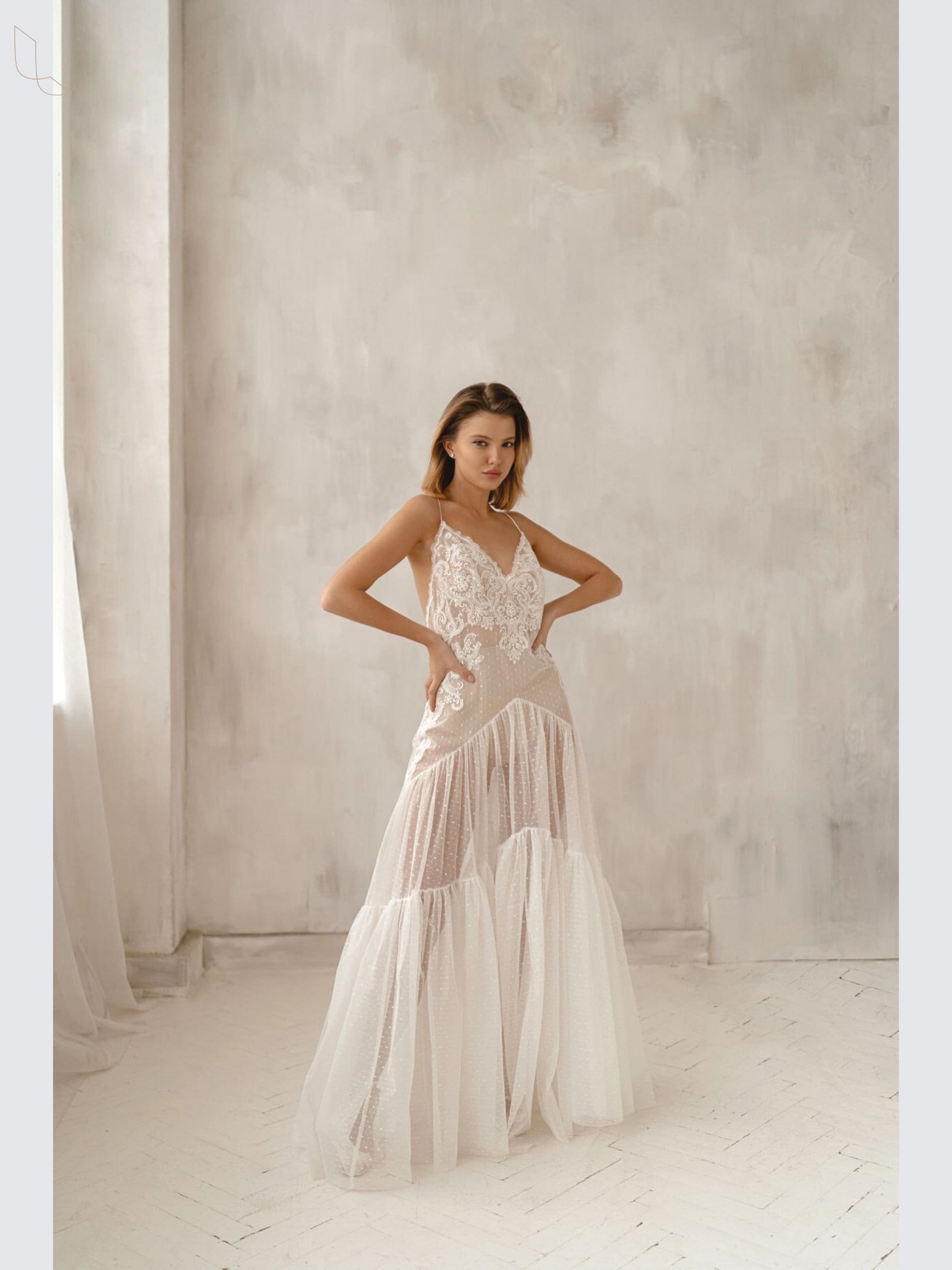 Robe de mariée dos nu, robe de mariée boudoir, robe de chambre transparente, longue robe de mariée en dentelle, robe de mariée bohème, robe simple, robe de mariée, mariée