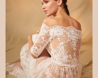 bridal robe, Long ivory boudoir dress for bride, lace bride robe, bridal robe long, bridal robe for bride, tulle robe maternity photo shoot